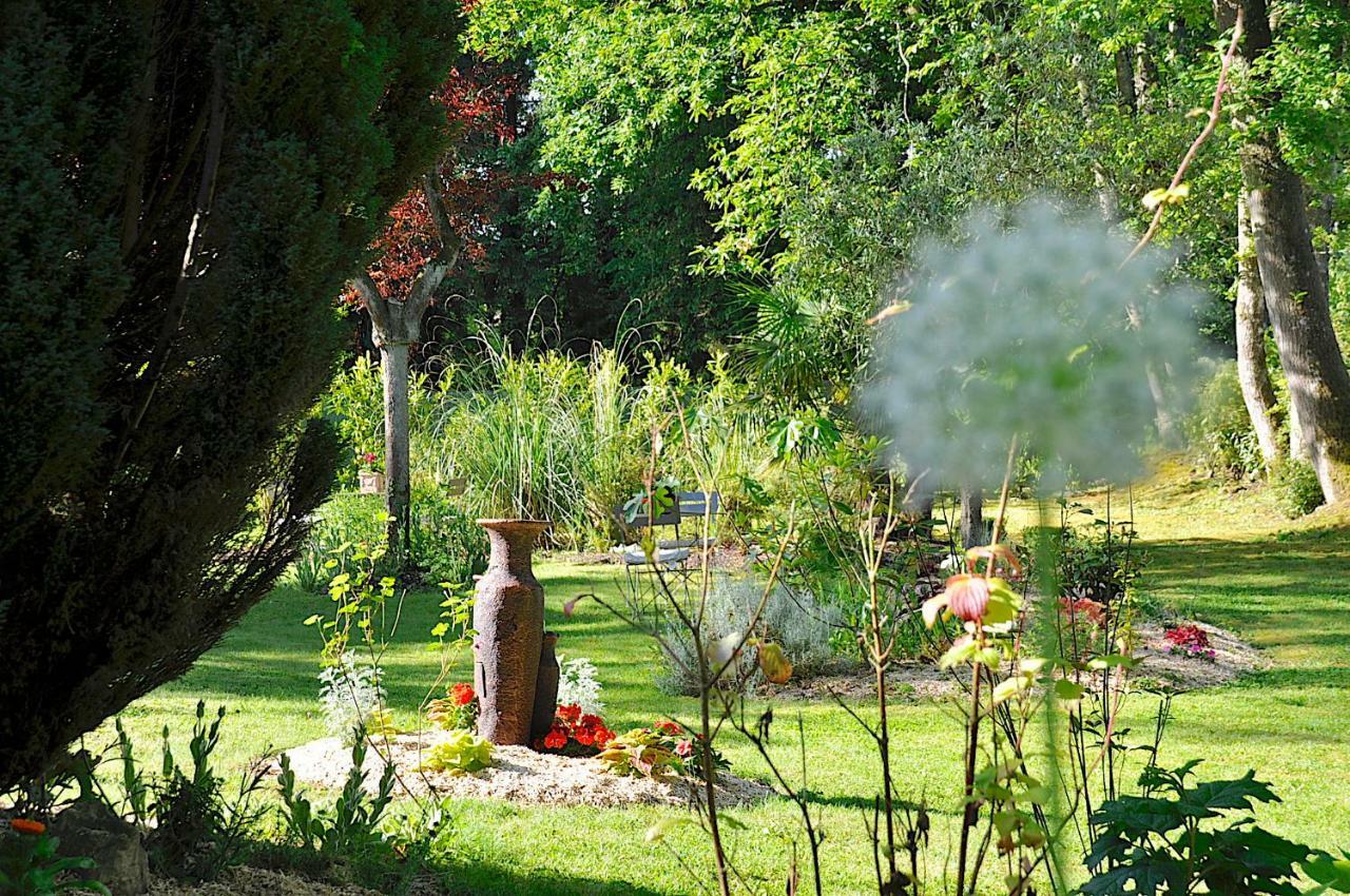 Bed and Breakfast Au Jardin de Lisa à Cherreau Extérieur photo